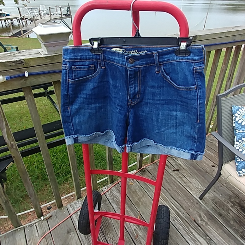 Old Navy sweetheart shorts.